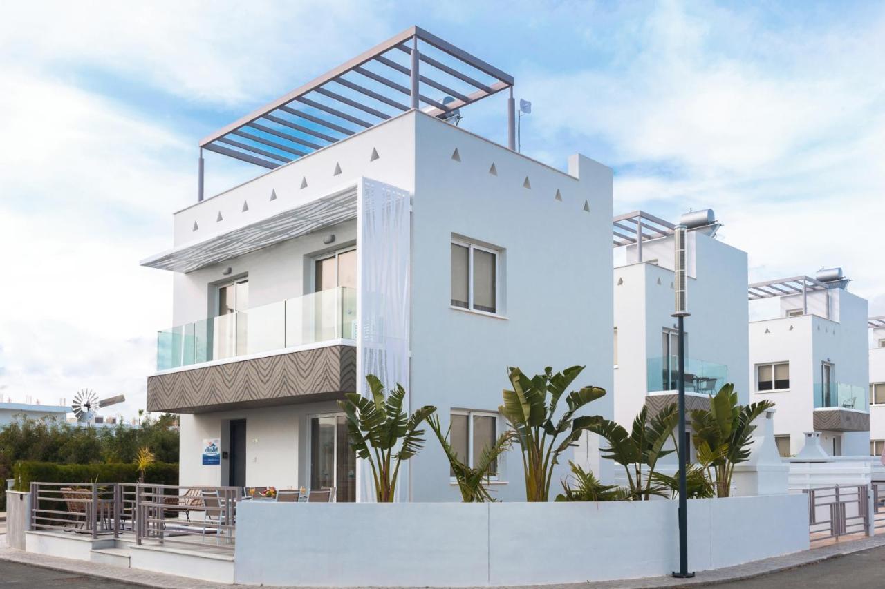 Villa Katherine - Nissi Beach Area アヤナパ エクステリア 写真